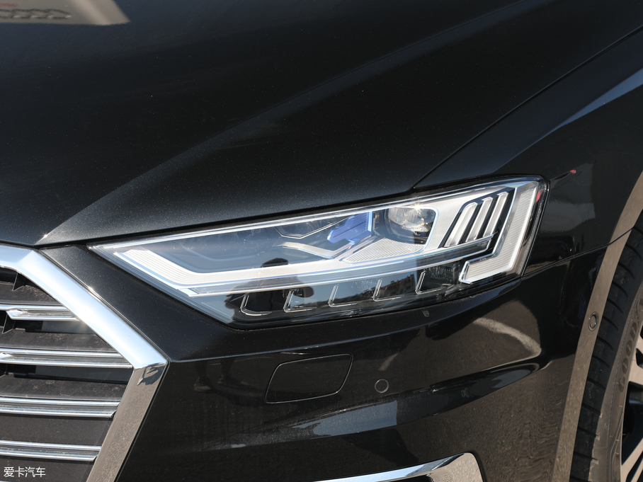 2019WA8 55TFSI quattro F