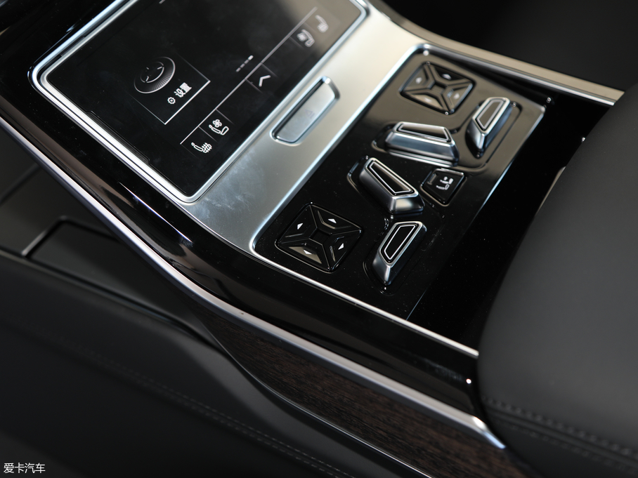 2019WA8 55TFSI quattro F