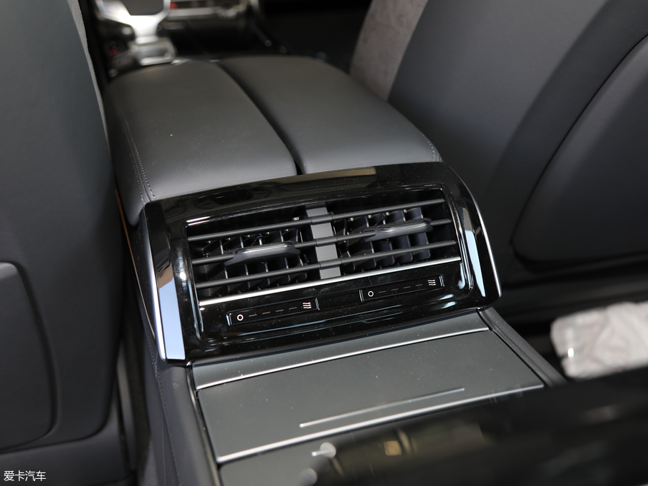 2019WA8 55TFSI quattro F