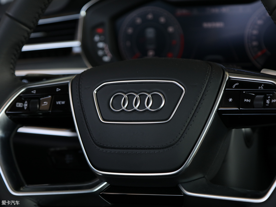 2019WA8 55TFSI quattro F