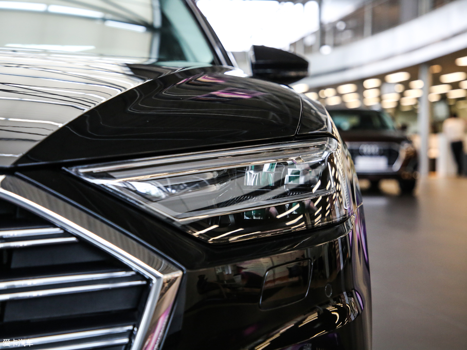 2019WA8 50TFSI quattro m