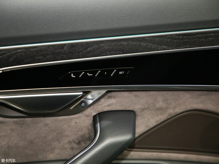 2019?yun)WA8 50TFSI quattro m