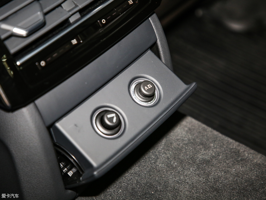 2019��W��A8 50TFSI quattro ���m��