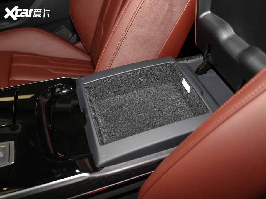 2019��W��A8 Plus 50TFSI quattro ���m��