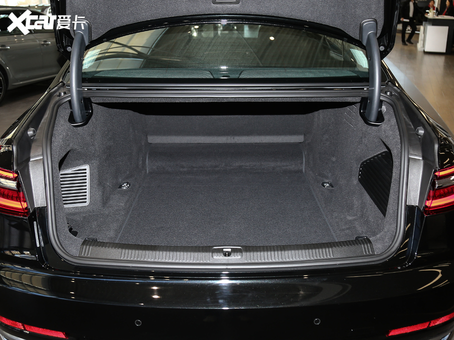 2019?yun)WA8 Plus 50TFSI quattro m