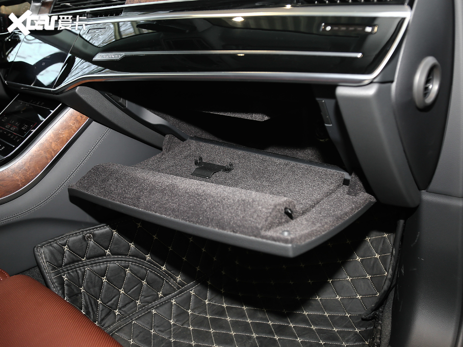 2019?yun)WA8 Plus 50TFSI quattro A