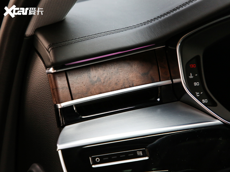 2019?yun)WA8 55TFSI quattro A