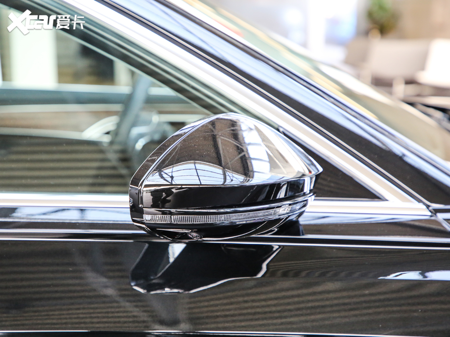 2019WA8 Plus 55TFSI quattro A