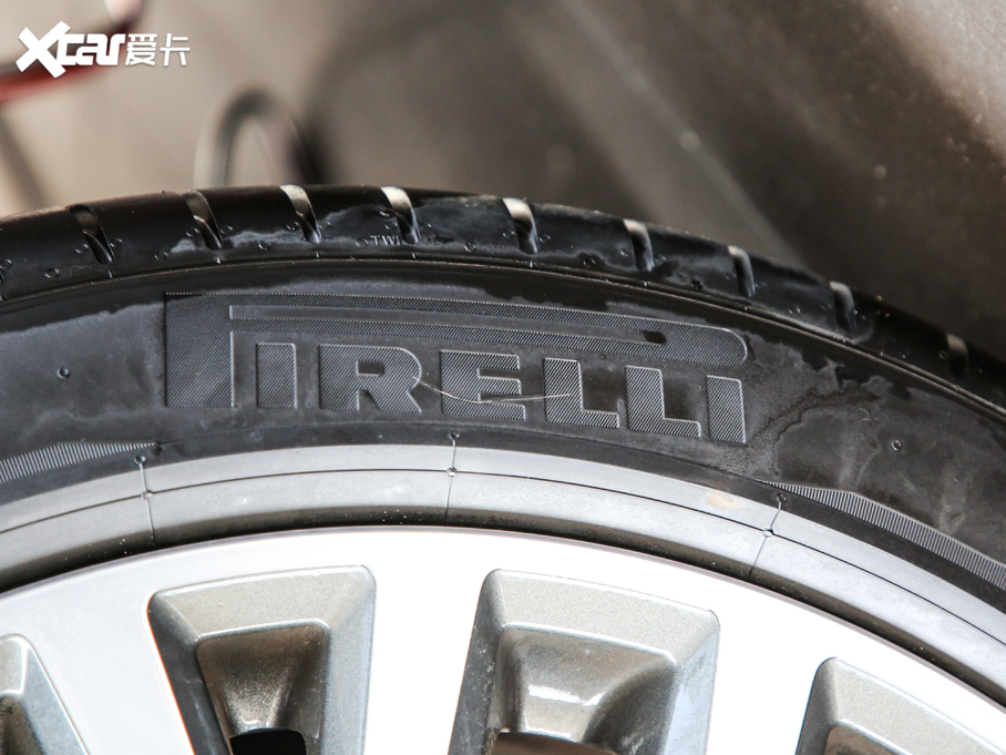 2019WA8 Plus 55TFSI quattro A