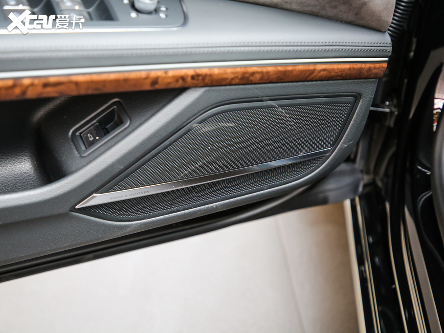 2019WA8 Plus 55TFSI quattro A