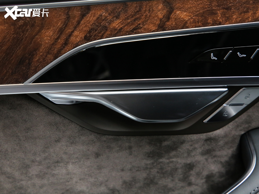 2019WA8 Plus 55TFSI quattro A