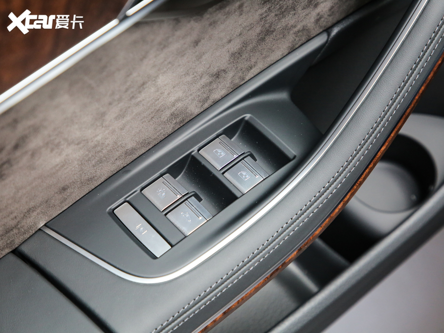 2019?yun)WA8 Plus 55TFSI quattro A