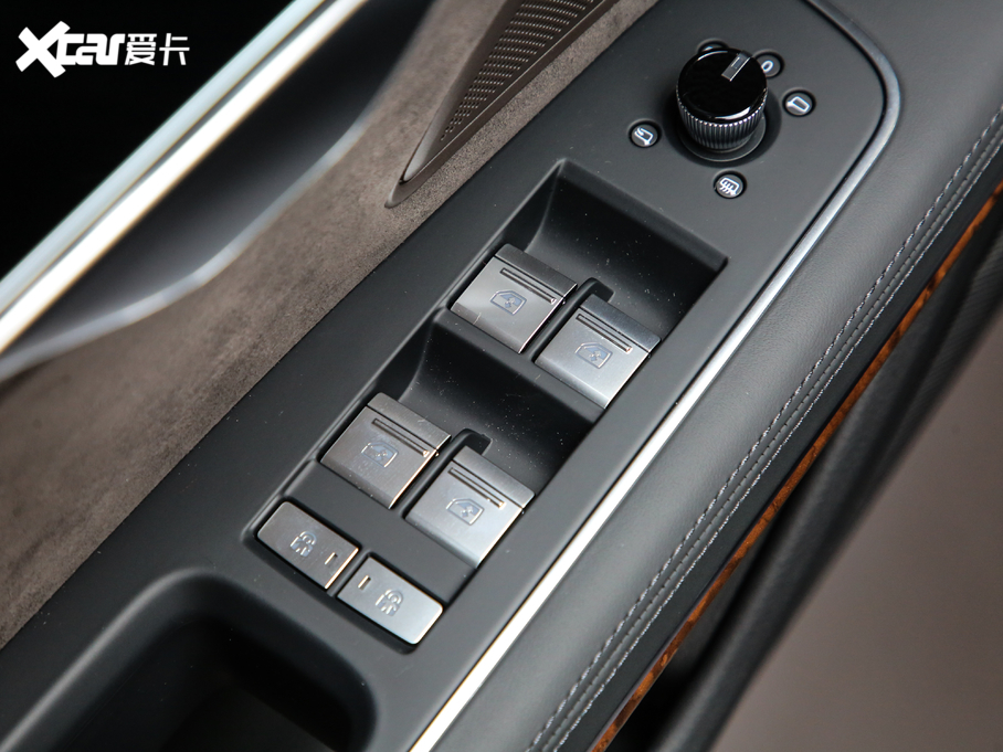 2019WA8 Plus 55TFSI quattro A