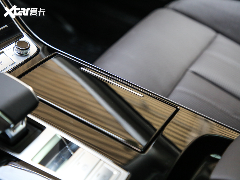 2019WA8 Plus 55TFSI quattro A