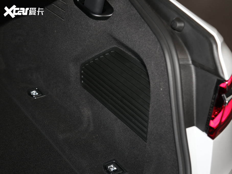 2019?yun)WA8 Ŀ Plus 50 TFSI quattro m