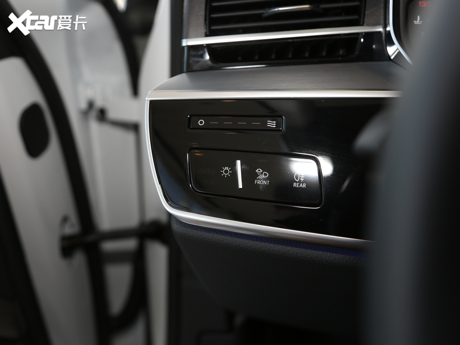 2019WA8 Ŀ Plus 50 TFSI quattro m