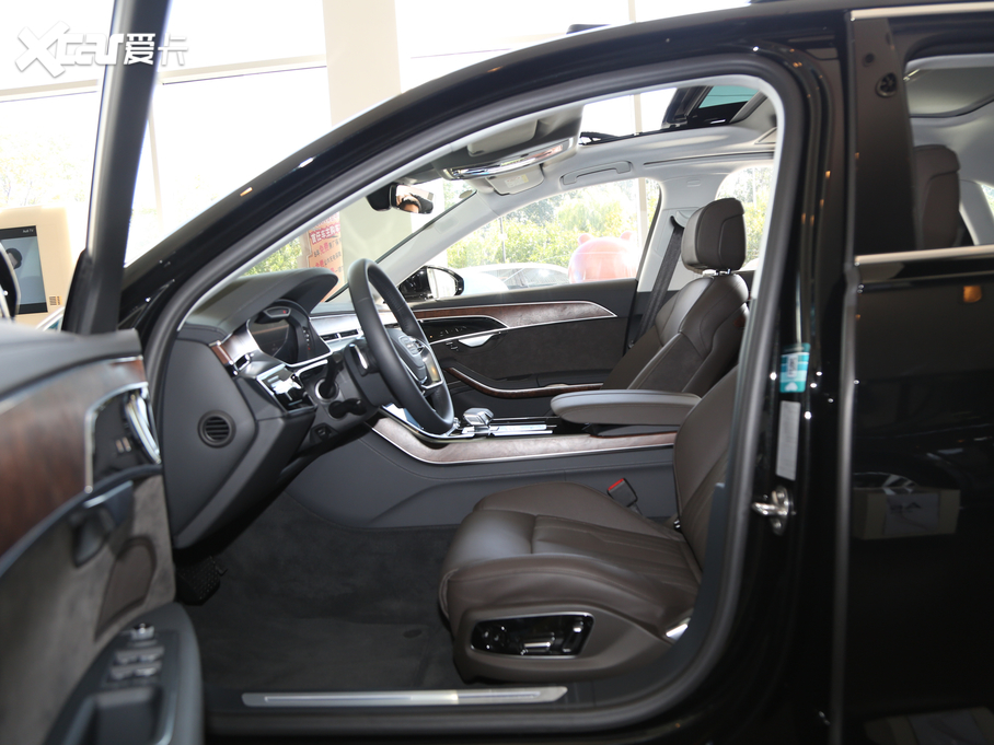 2019?yun)WA8 55TFSI quattro A