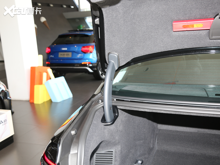 2019WA8 55TFSI quattro A