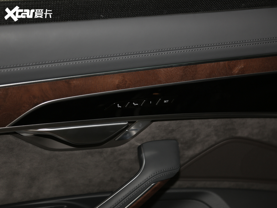 2019WA8 Ŀ Plus 55 TFSI quattro A 