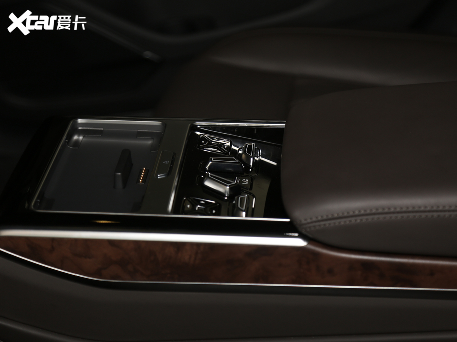 2019WA8 Ŀ Plus 55 TFSI quattro A 