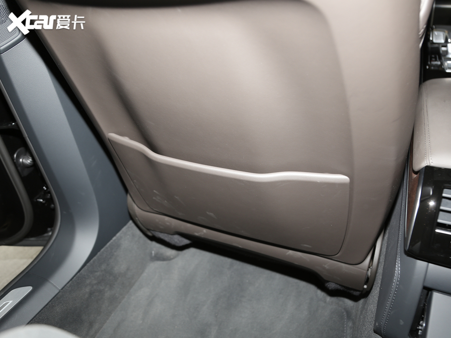 2019��?yu��n)W��A8 �Ŀ� Plus 55 TFSI quattro ���A�� 