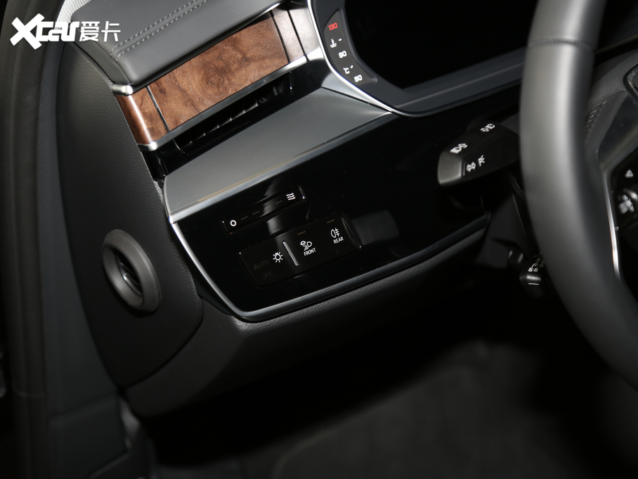 2019WA8 Ŀ Plus 55 TFSI quattro A 