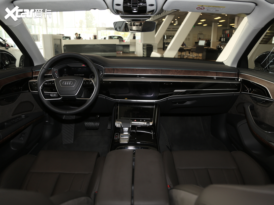 2019��W��A8 �Ŀ� Plus 55 TFSI quattro ���A�� 