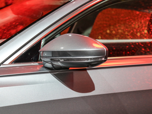 201955TFSI quattro F ^