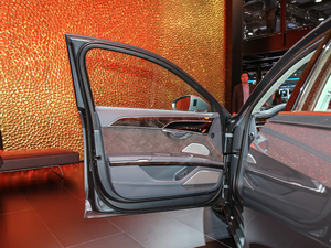 201955TFSI quattro F {λ܇T