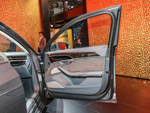 201955TFSI quattro F g