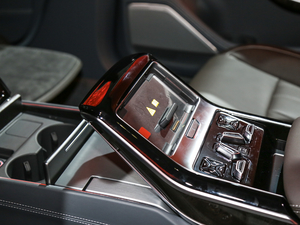 201955TFSI quattro F п؅^(q)