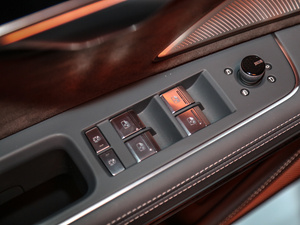 201955TFSI quattro F {܇ƅ^	