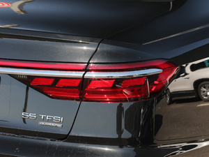 201955TFSI quattro F ^