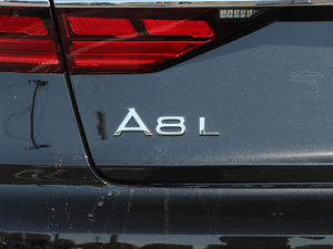 201955TFSI quattro F ^