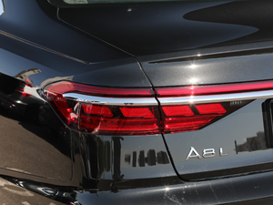 201955TFSI quattro F ^