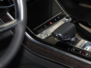 201955TFSI quattro F п؅^(q)