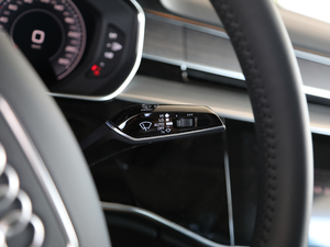 201955TFSI quattro F п؅^