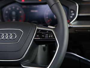 201955TFSI quattro F {