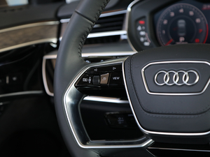 201955TFSI quattro F п؅^