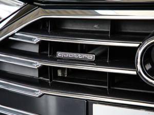 201950TFSI quattro m ^