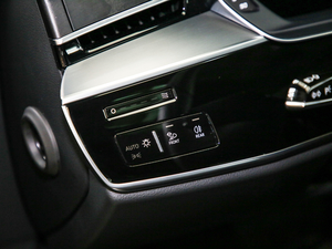 201950TFSI quattro m п؅^(q)