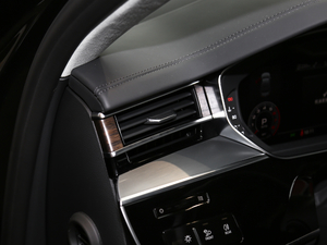 2019Plus 55TFSI quattro F g