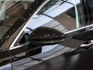 2019Plus 50TFSI quattro m ^