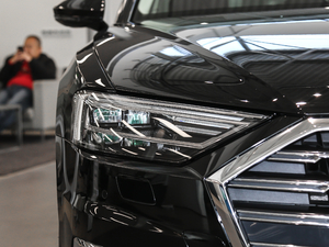 2019Plus 50TFSI quattro m ^