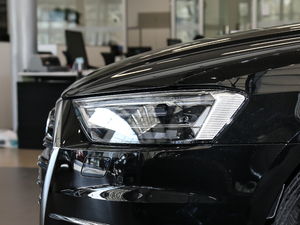 2019Plus 50TFSI quattro m ^