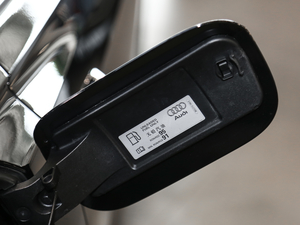 2019Plus 50TFSI quattro m ^