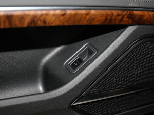 2019Plus 50TFSI quattro A g