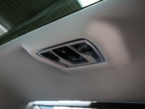 2019款55TFSI quattro 豪华型 空间座椅