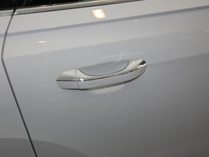 2019Ŀ Plus 50 TFSI quattro m {T