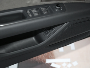 2019Ŀ Plus 50 TFSI quattro m g